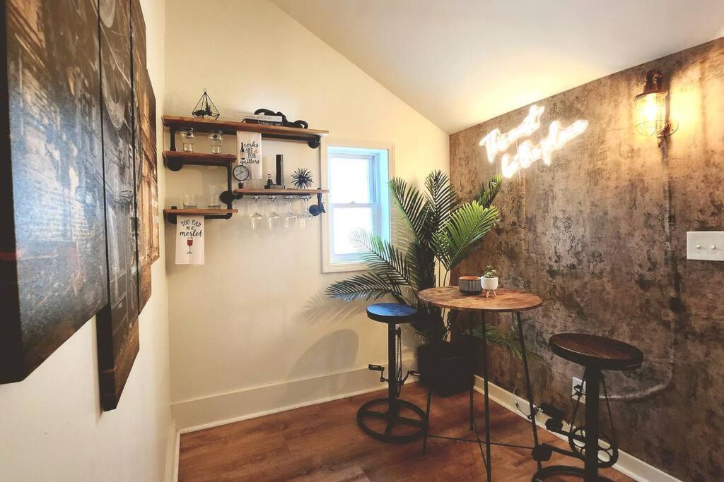 The Modern Forge Ny, Honeoye Lake Экстерьер фото